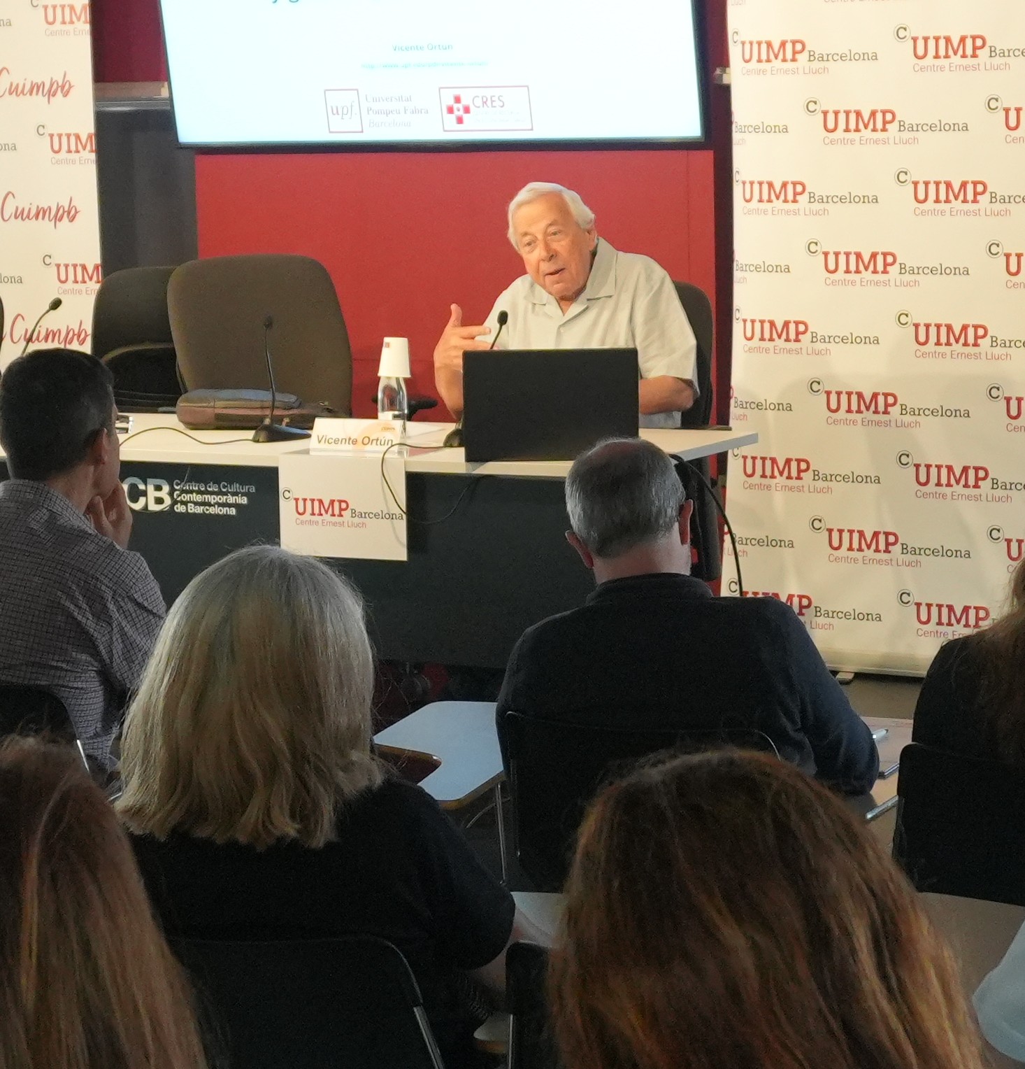 Al rescat dels sistemes de salut Al rescat dels sistemes de salut